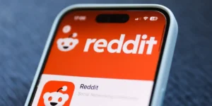 Reddit AI expansion